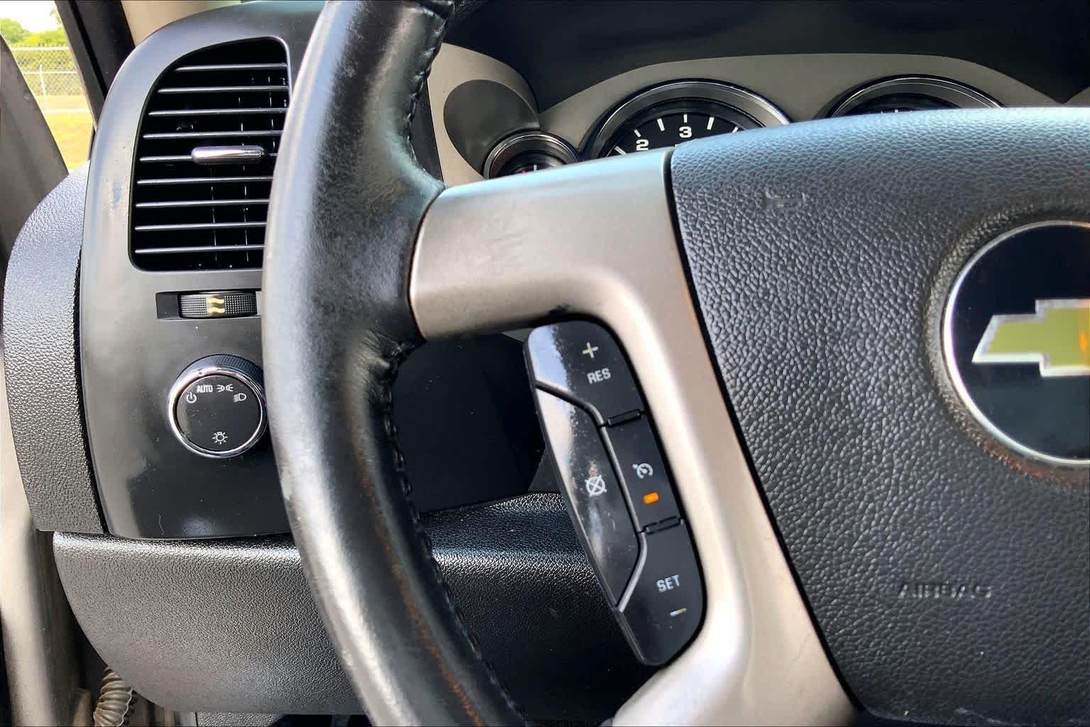 Used 2013 Graystone Metallic Chevrolet LT image 23