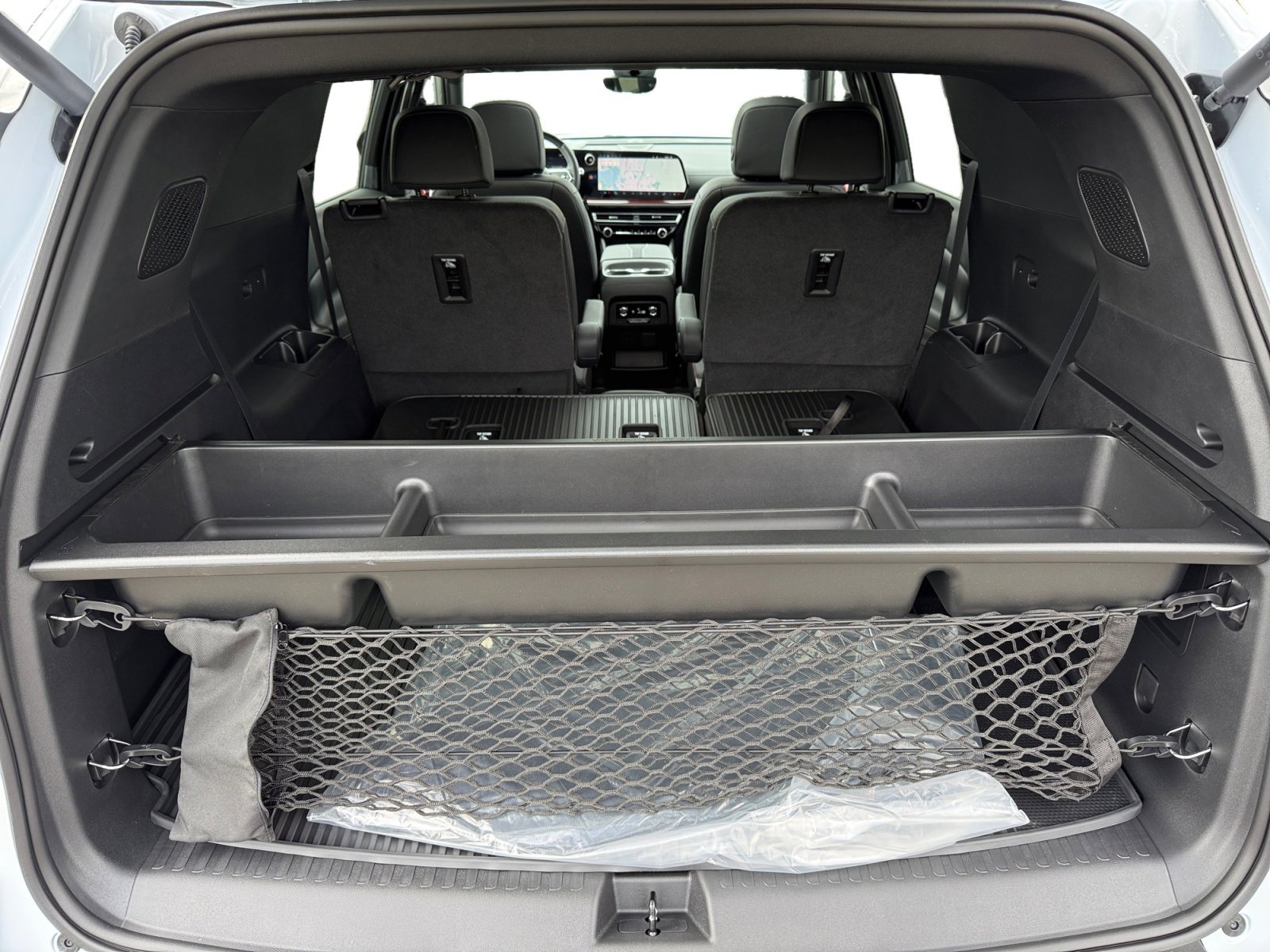 New 2026 Polar White Tricoat Chevrolet AWD Z71 image 17