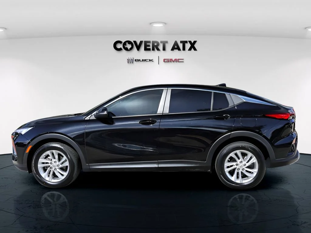 Used 2024 Ebony Twilight Metallic Buick Preferred image 2