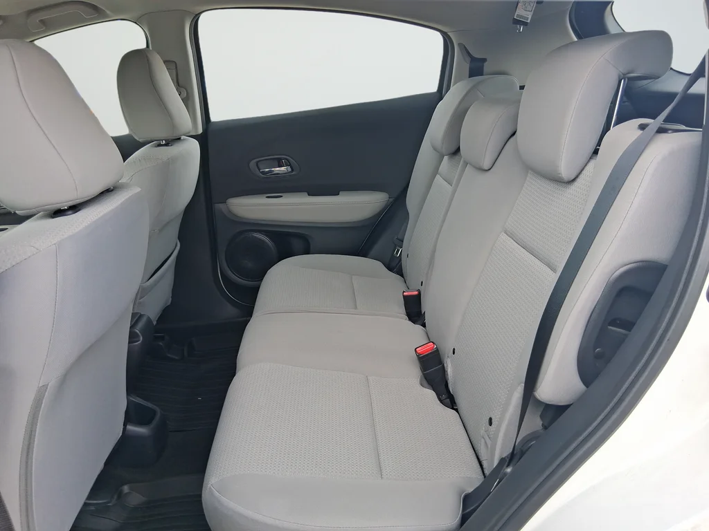 Used 2022 White Honda LX image 26