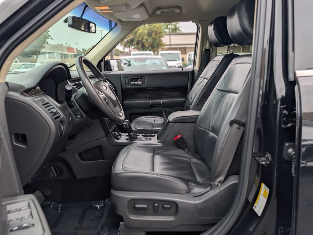 2019 Ford Flex SEL - Photo 13