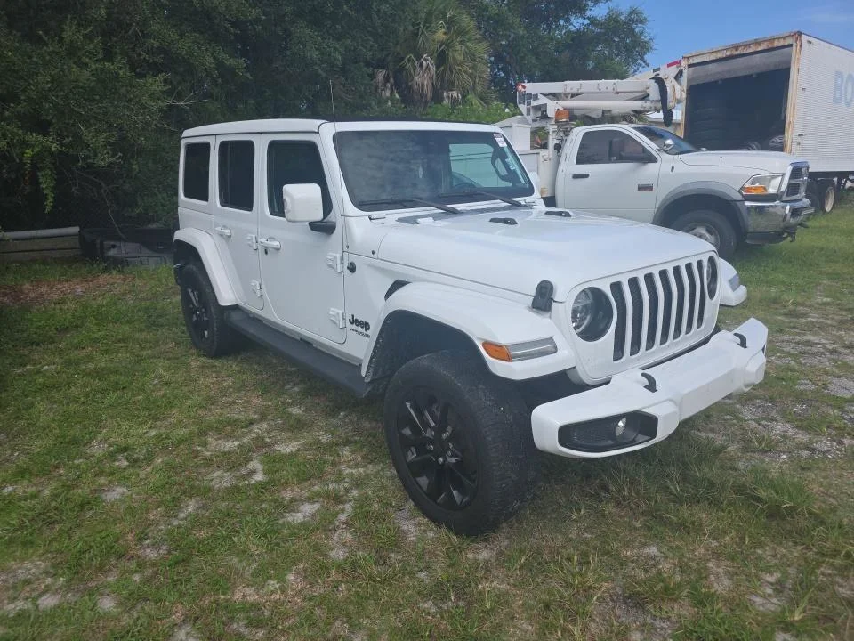 Used 2022 Bright White Clearcoat Jeep Unlimited High Altitude image 2