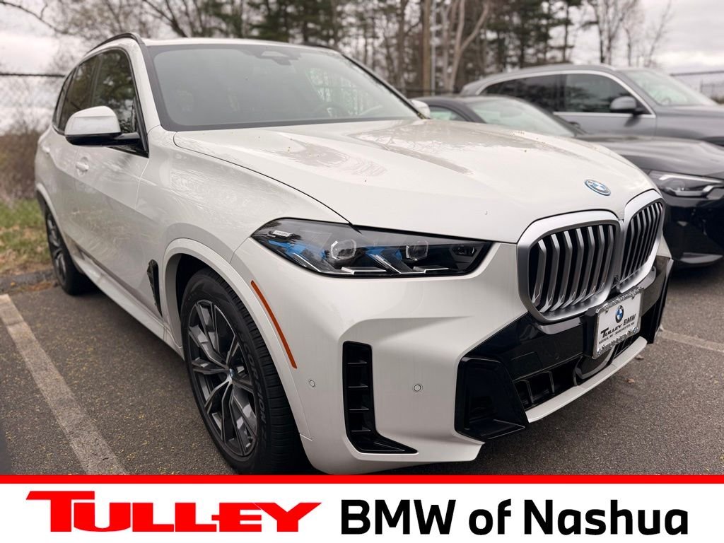 2026 BMW X5 xDrive50e's photo