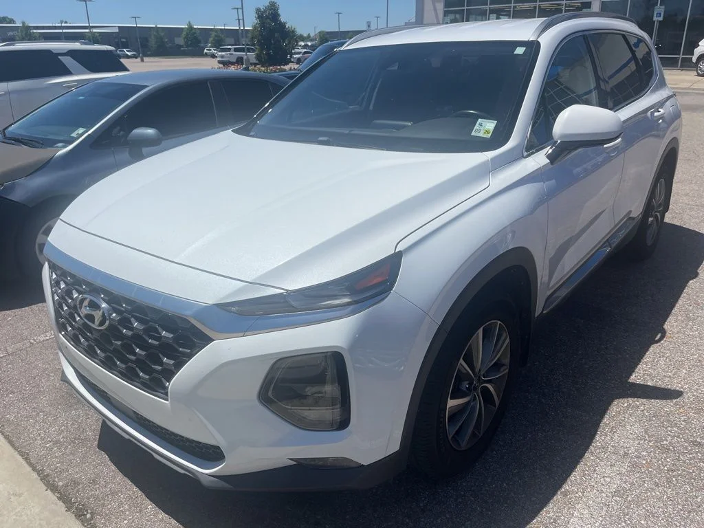 2020 Hyundai Santa Fe SEL 2.4's photo