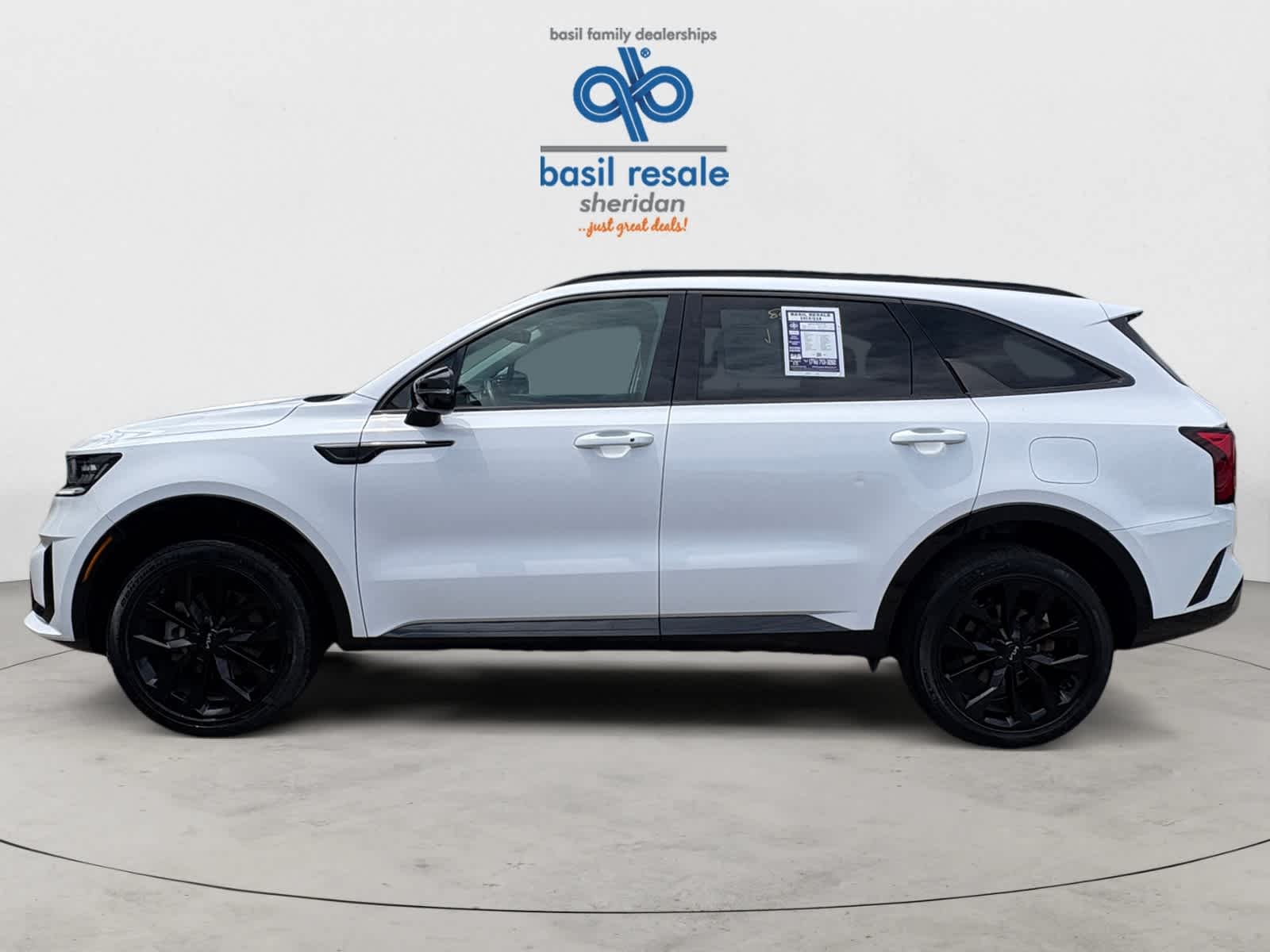 Used 2023 Glacial White Pearl Kia SX image 3