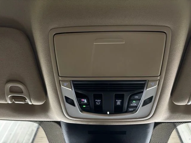 Used 2025 Black Acura Advance Package image 16