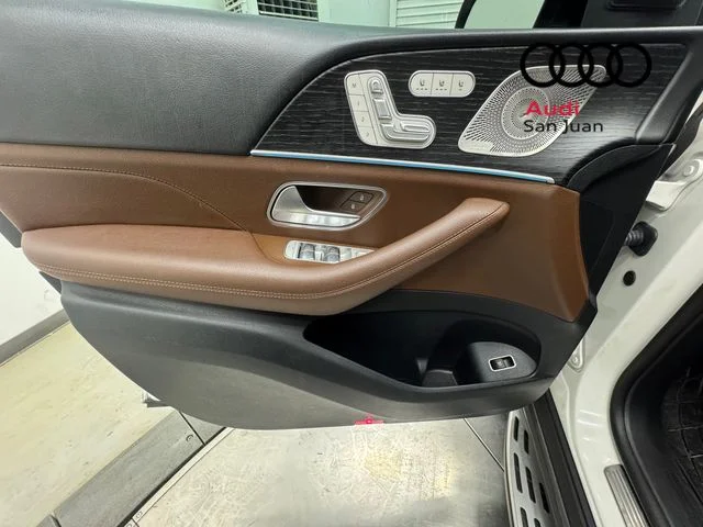Used 2024 White Mercedes-Benz GLS 450 image 34