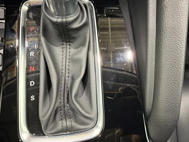 Certified Used 2024 Platinum White Pearl Acura INTEGRA image 39