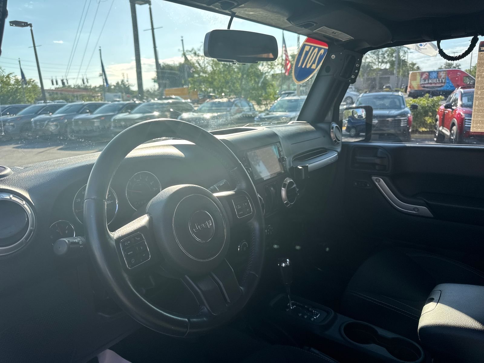 Used 2017 Gray Jeep Sahara image 12