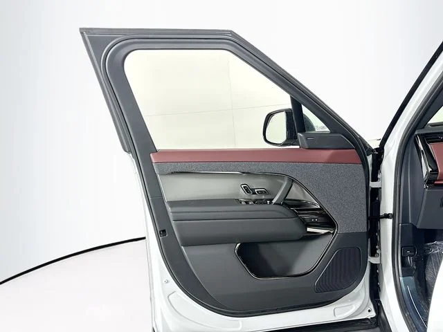 New 2026 White Land Rover Dynamic SE image 11
