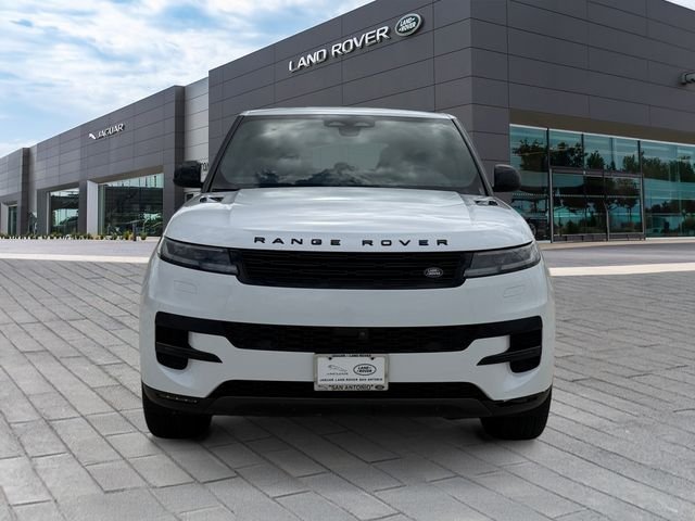 Certified Used 2025 Fuji White Land Rover SE image 8