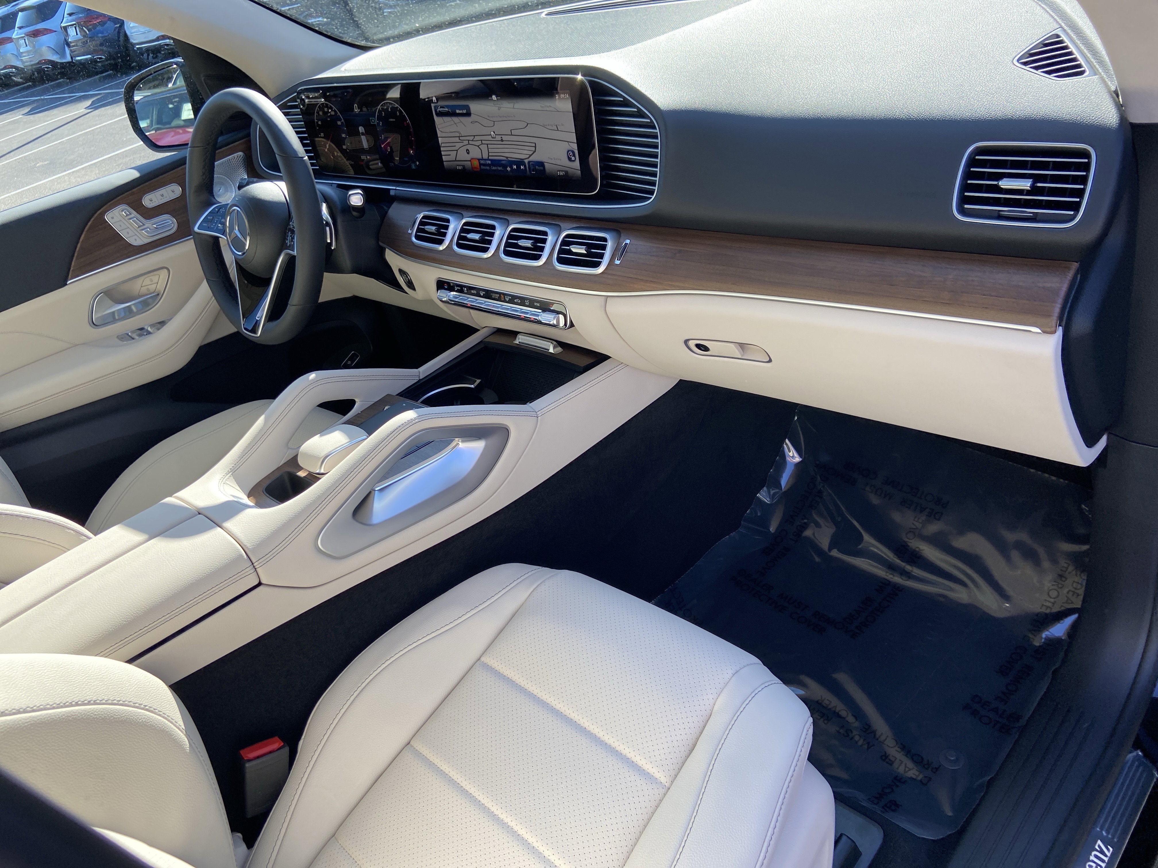 New 2026 Black Mercedes-Benz GLE 450 4MATIC® SUV image 42