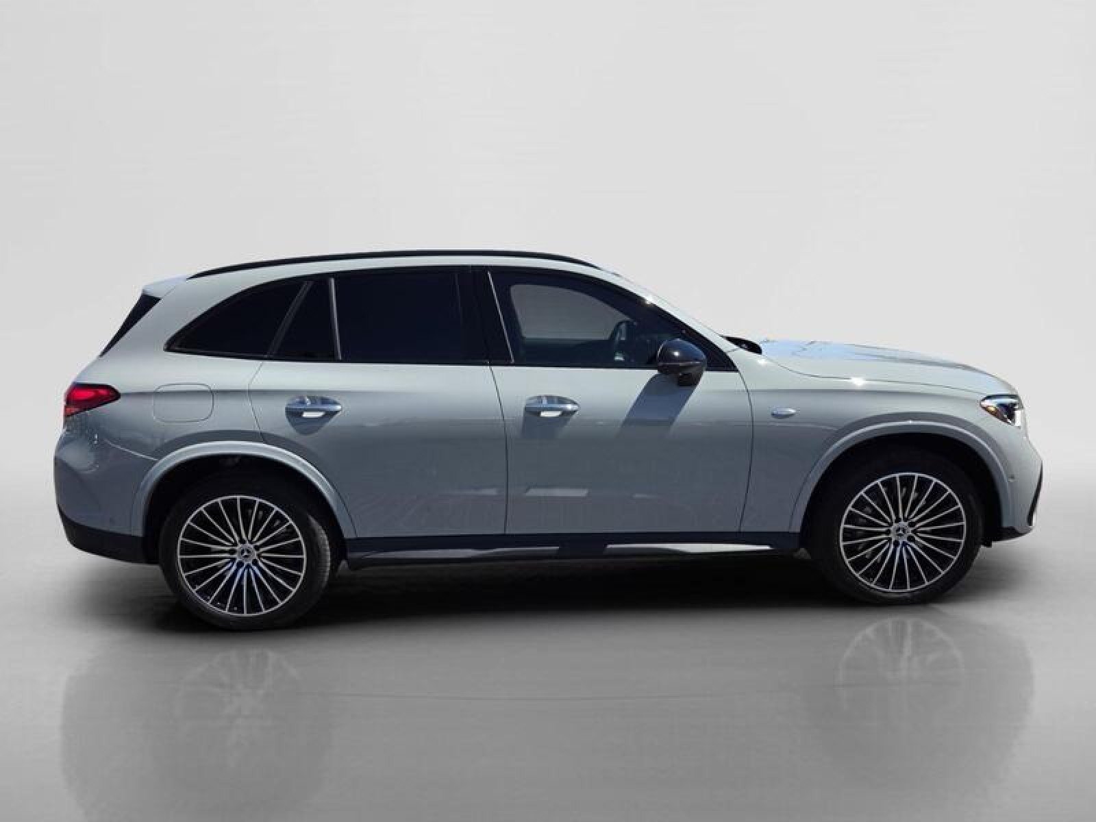 Certified Used 2025 MANUFAKTUR Alpine Grey Mercedes-Benz GLC 350e image 6