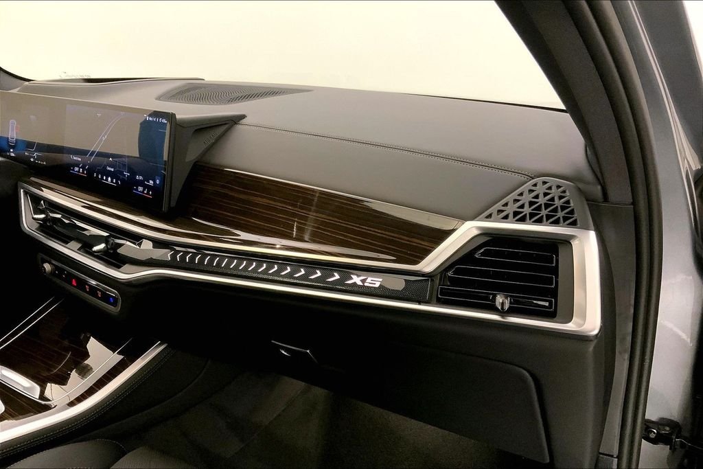 Certified Used 2026 Skyscraper Grey Metallic BMW  image 23