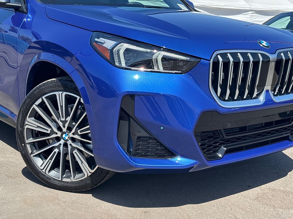 New 2027 Portimao Blue Metallic BMW xDrive28i image 6