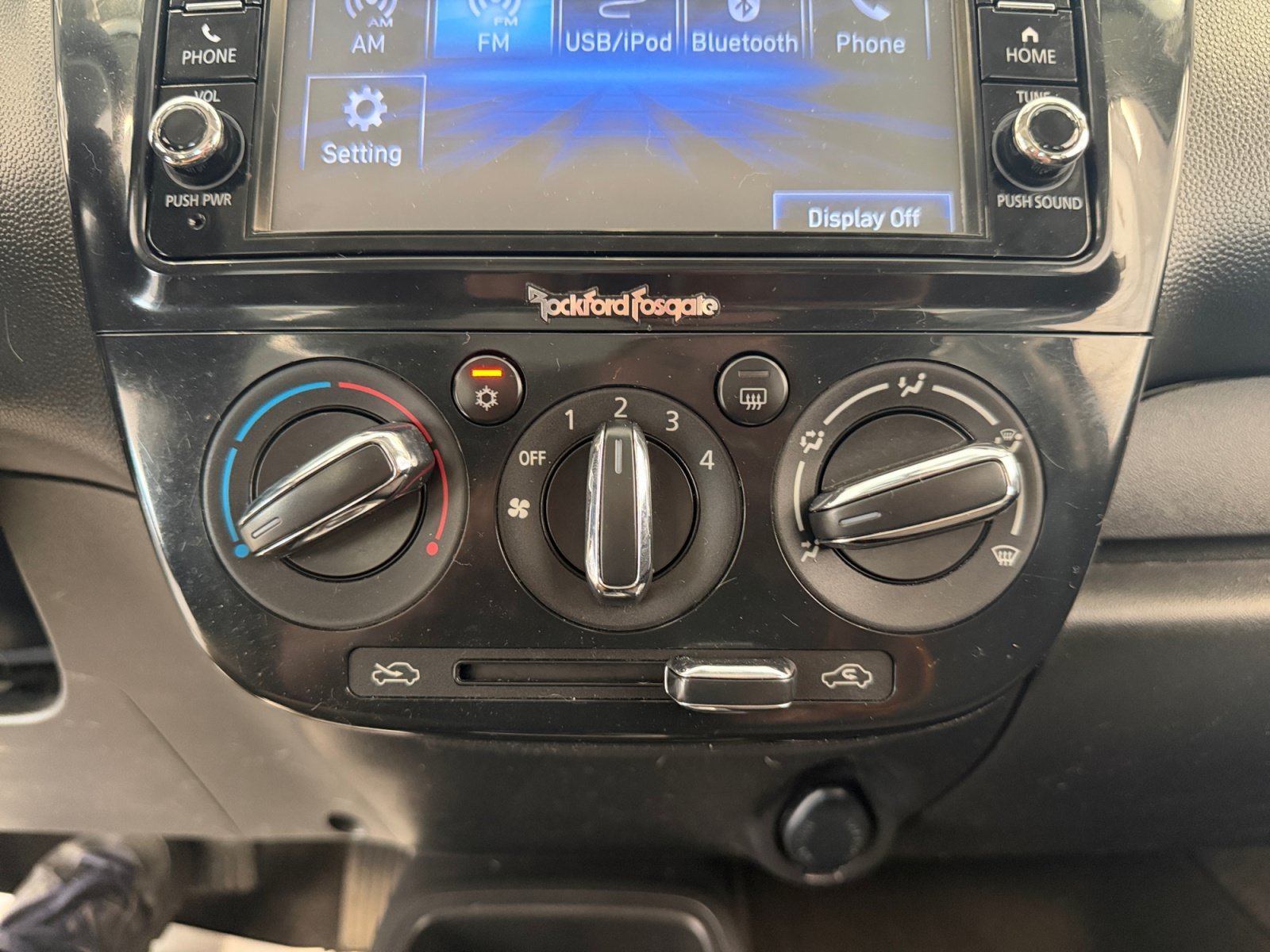 Used 2018 Gray Mitsubishi ES image 19
