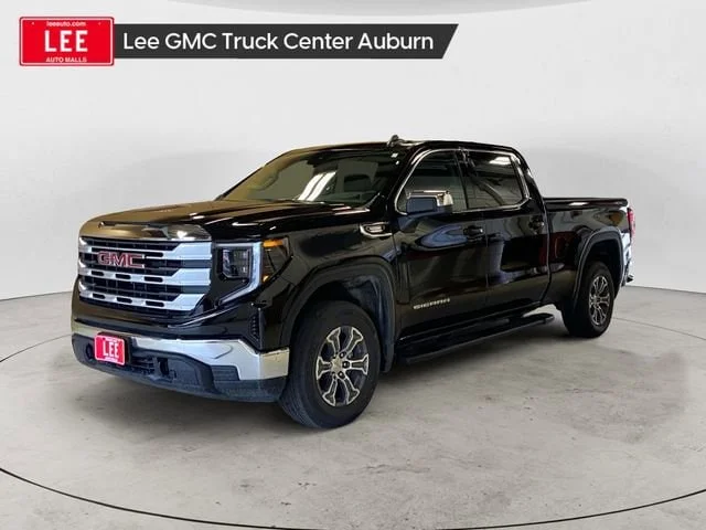 New 2026 Onyx Black GMC SLE image 1