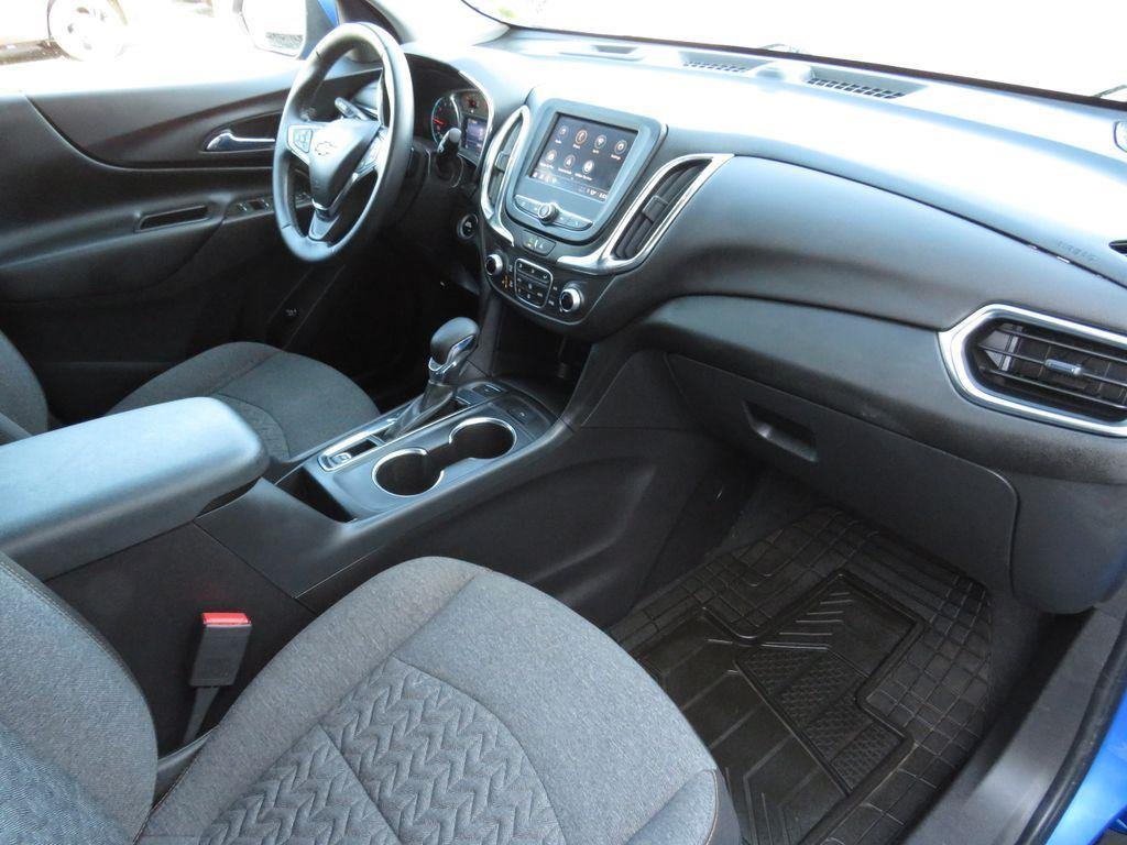 Used 2024 Riptide Blue Chevrolet LT image 24