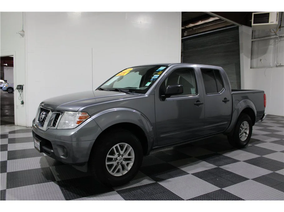 2019 Nissan Frontier SV - Photo 7