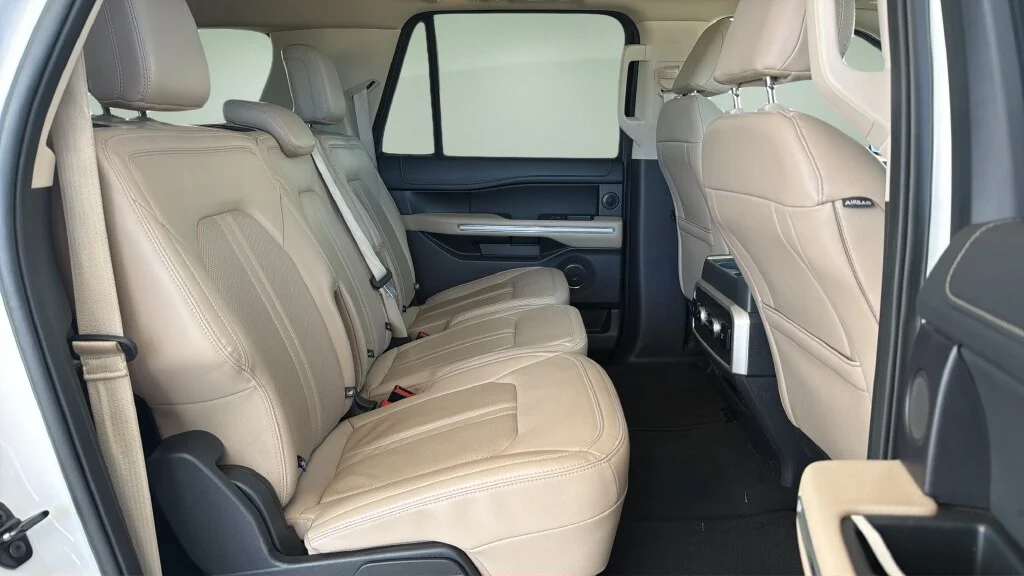 Used 2024 Oxford White Ford Limited image 25