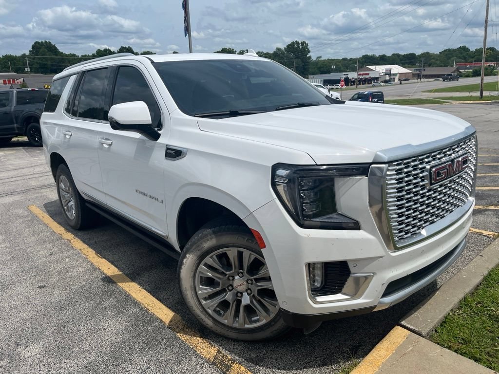 Used 2024 Summit White GMC Denali image 6