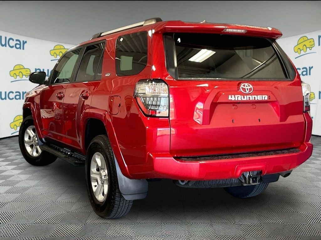 Used 2022 Red Toyota SR5 image 4