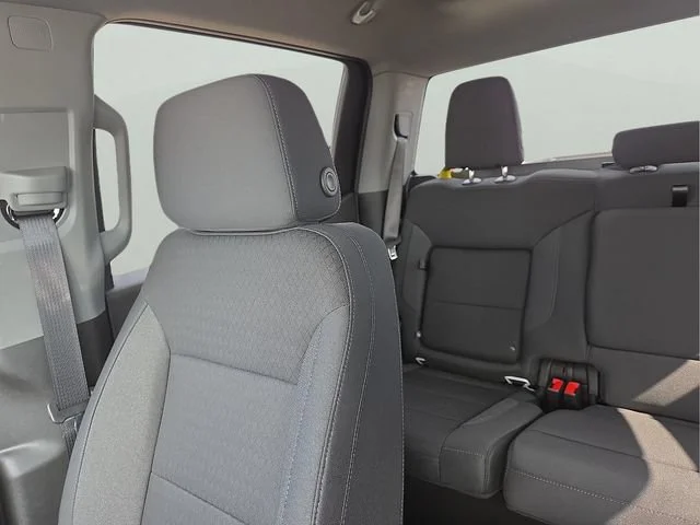 New 2026 Summit White GMC Elevation image 19