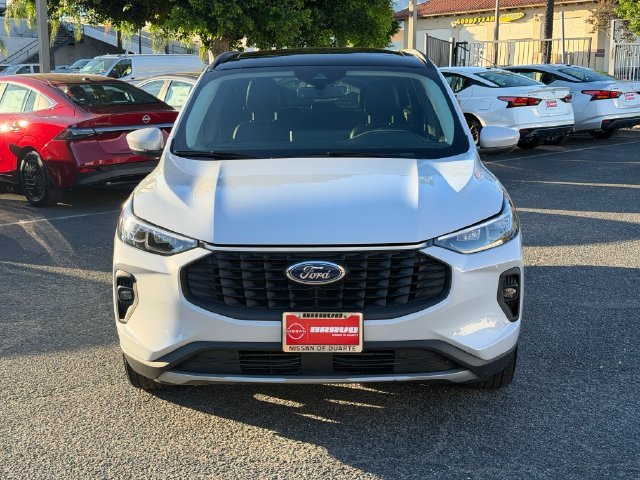Used 2025 Silver Ford Platinum image 2