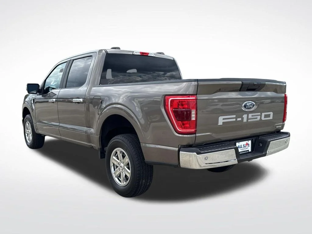 Used 2023 Gray Ford XLT image 6