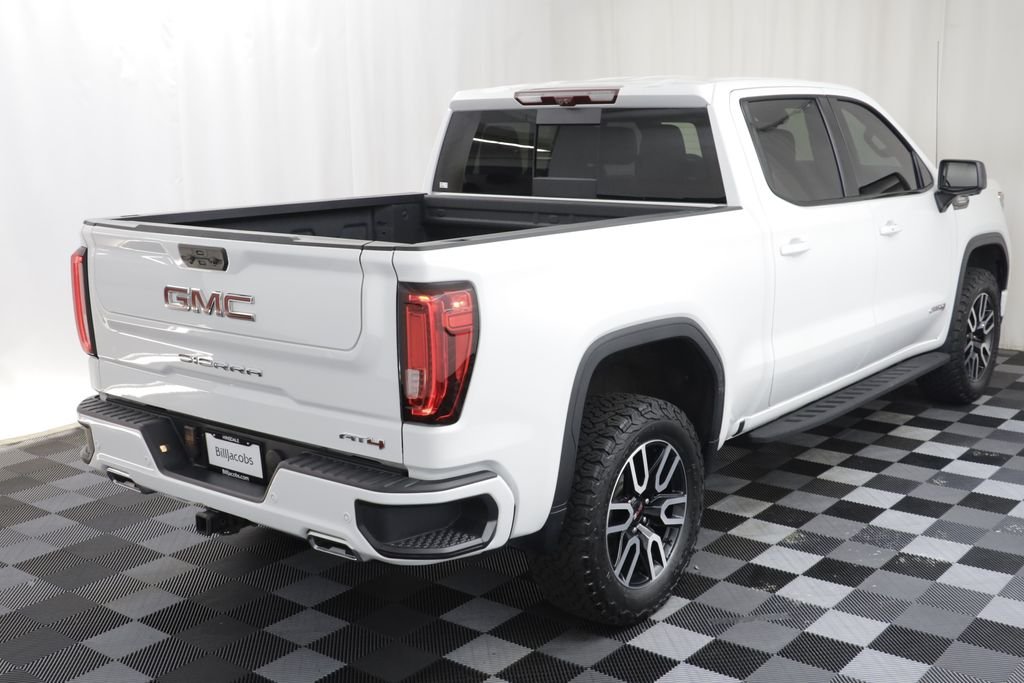 Used 2023 White GMC AT4 image 23