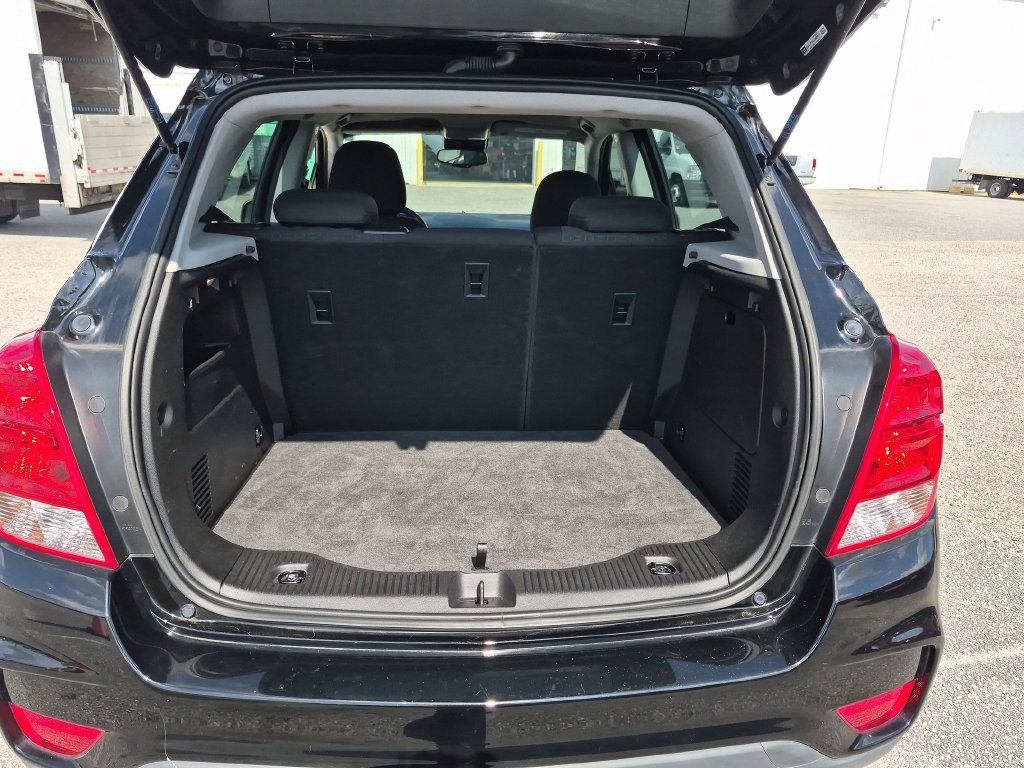 Used 2020 Black Chevrolet LS image 27
