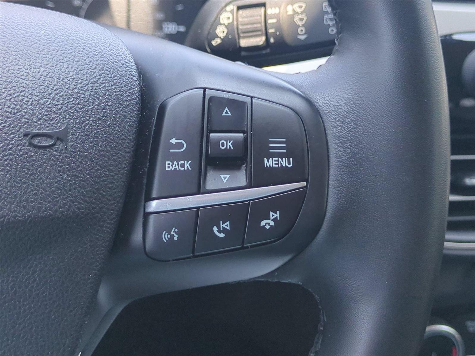 Used 2022 Iced Blue Silver Ford SE image 21