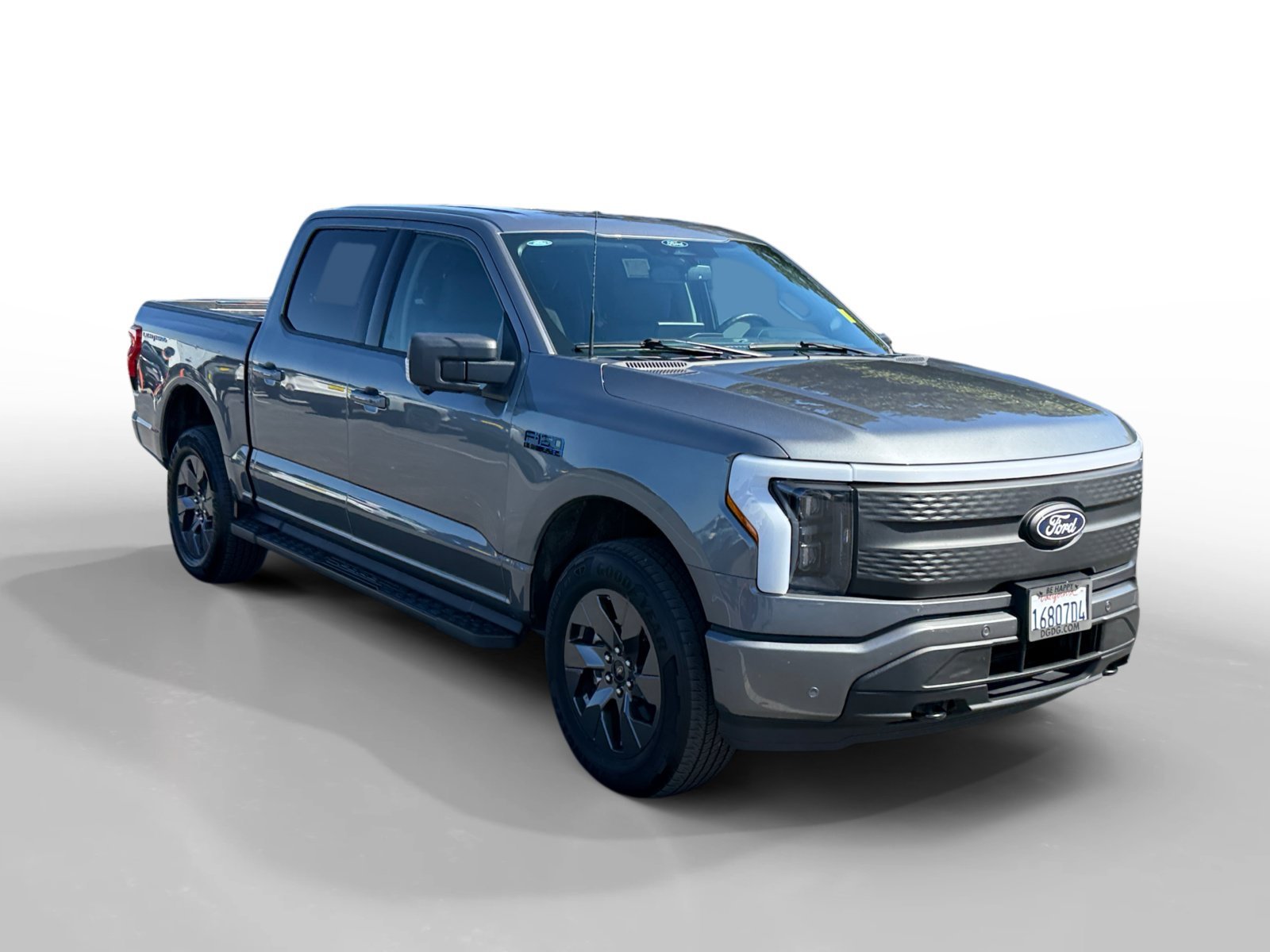 Used 2024 Gray Metallic Ford Flash image 7