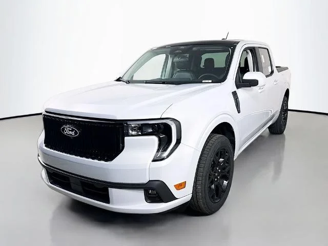 New 2026 Space White Metallic Ford Maverick Lobo™ image 33