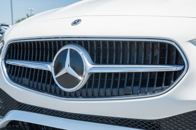 New 2026 Polar White Mercedes-Benz C 300 image 12