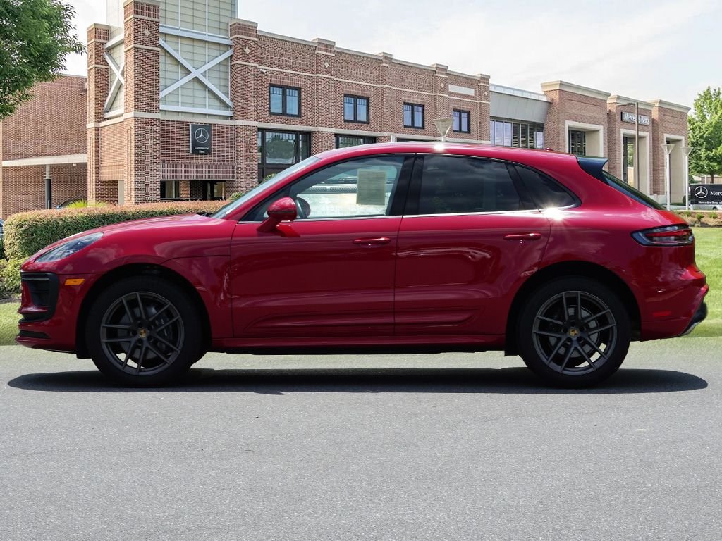 2025 Porsche Macan Base - Photo 8