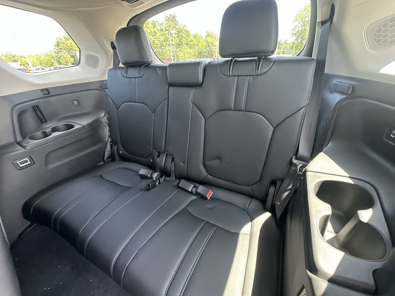 New 2026 Sonic Gray Pearl Honda AWD Touring image 24