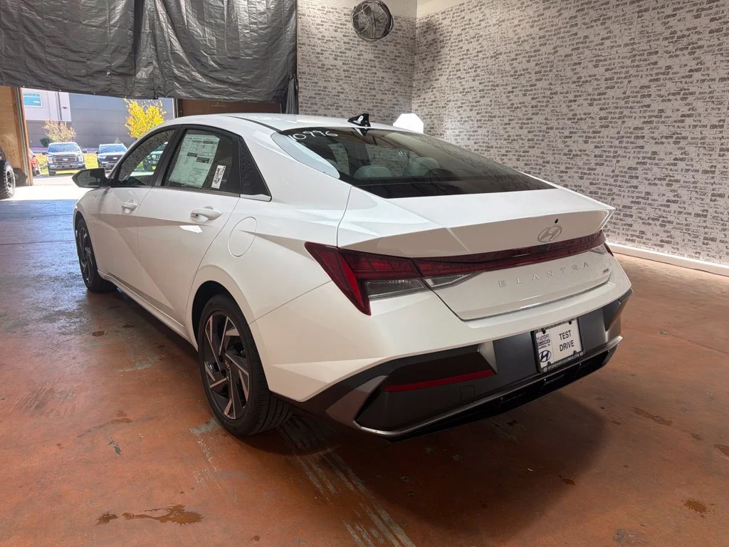 New 2026 Serenity White Hyundai Limited image 5