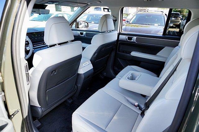 New 2026 Green Hyundai SEL FWD image 21