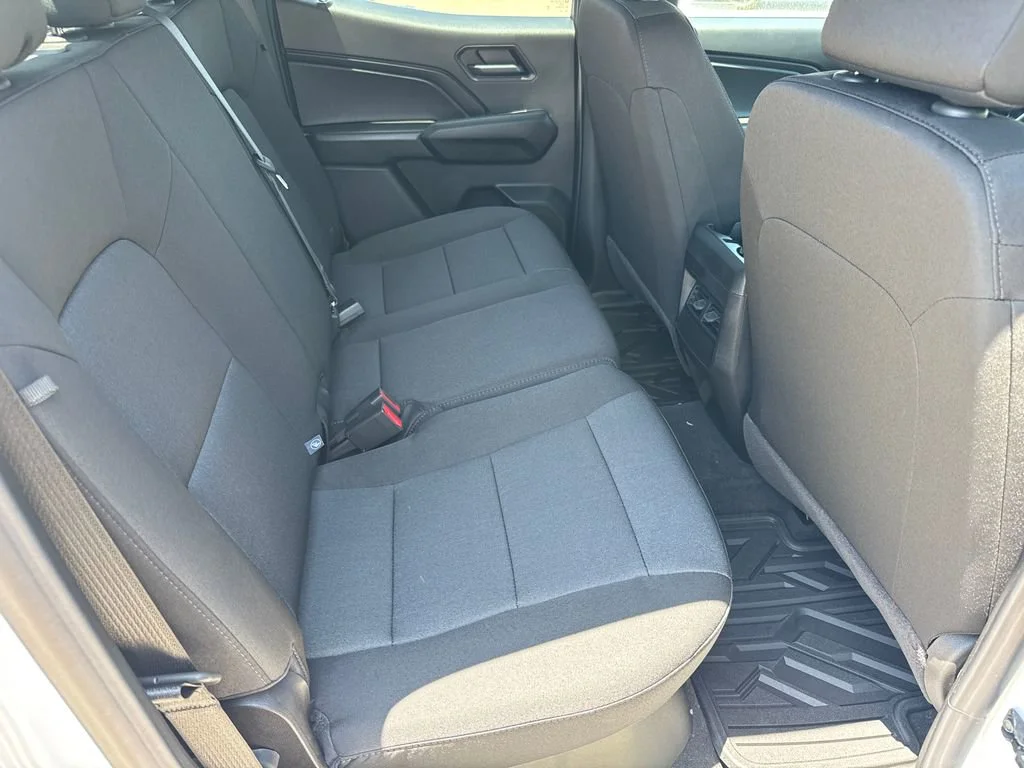 2026 Chevrolet Colorado Work Truck - Photo 11