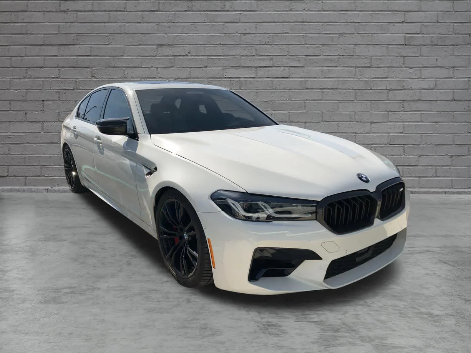Used 2021 Alpine White BMW  image 3