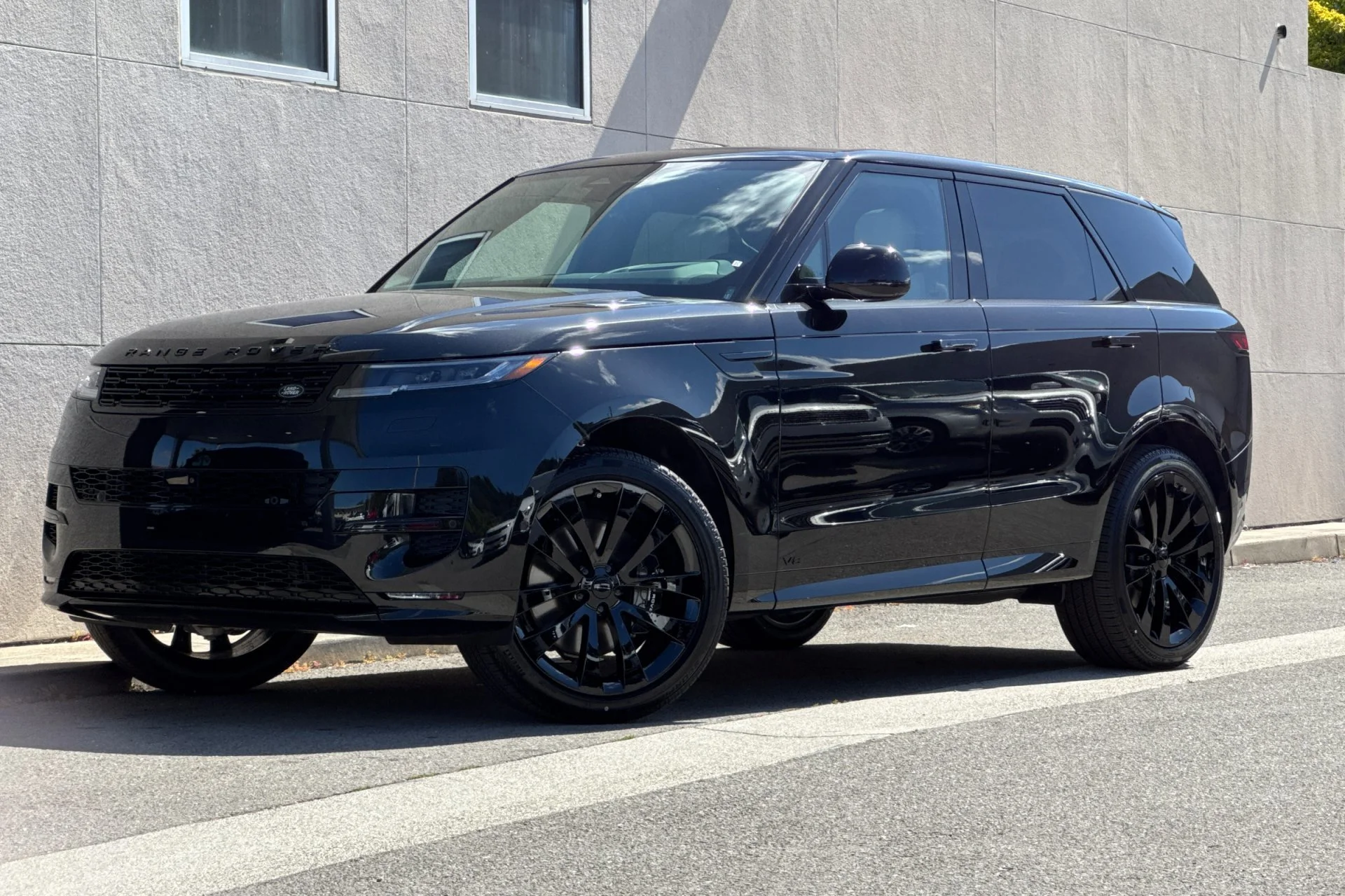 2026 Land Rover Range Rover Sport P530 Dynamic SE's photo