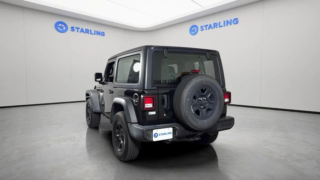 Used 2022 Black Jeep Sport 4x4 image 6