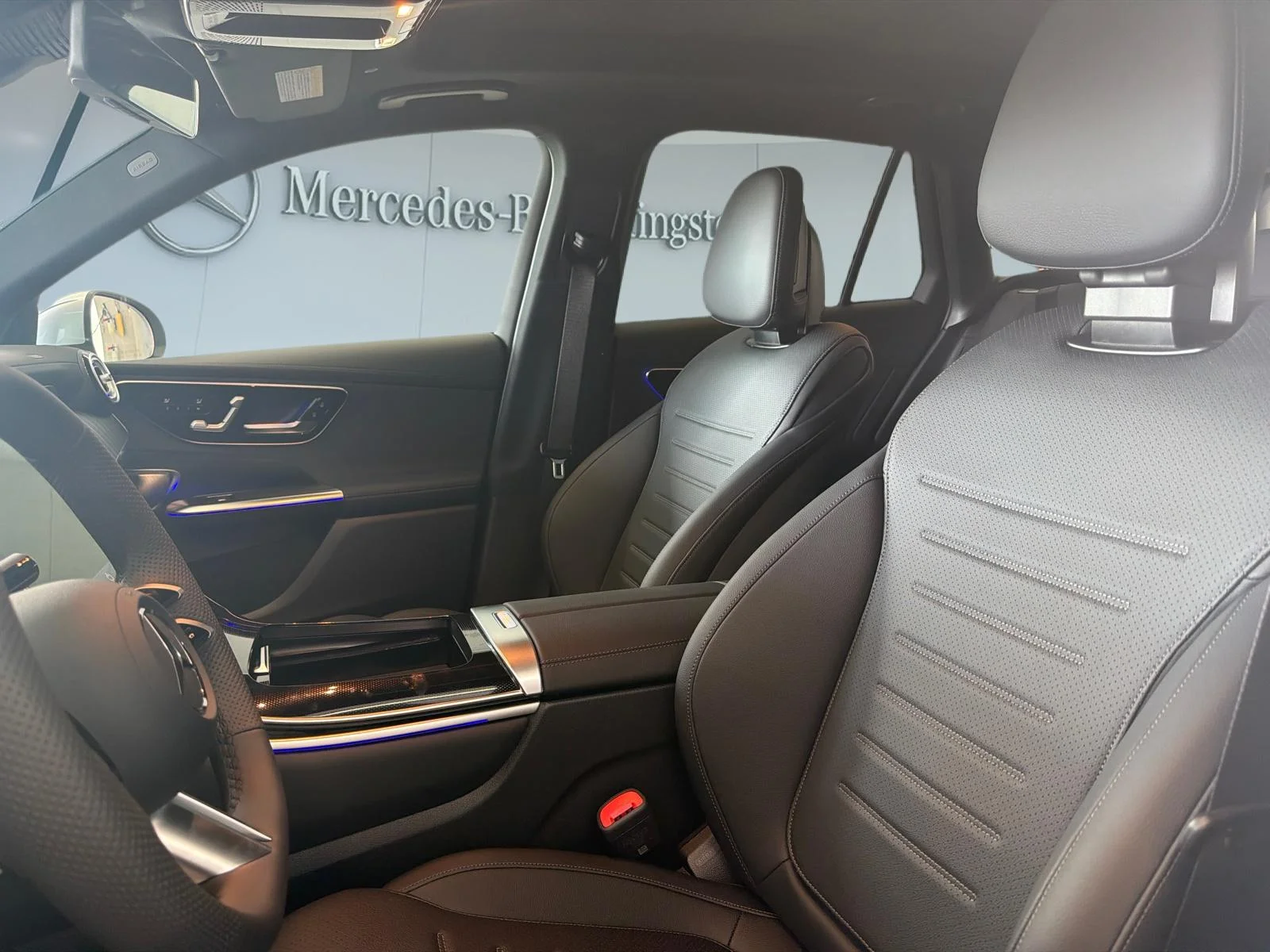 New 2026 Silver Mercedes-Benz GLC 300 4MATIC SUV image 13