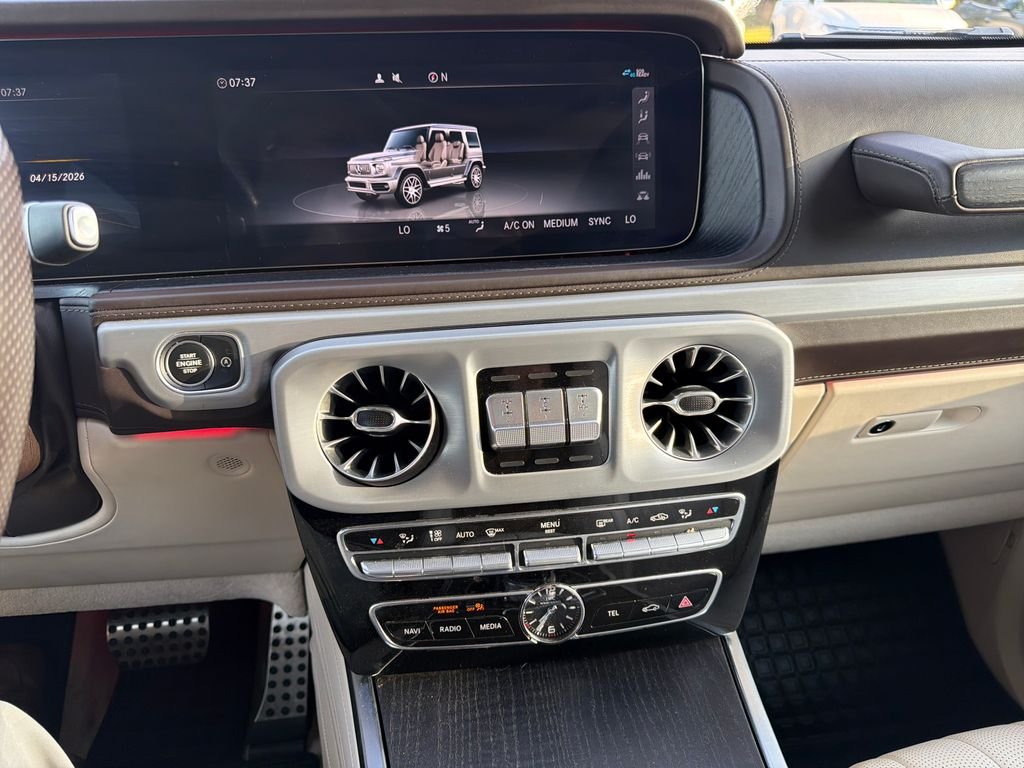 Used 2021 designo Diamond White Metallic Mercedes-Benz G 63 AMG® image 6