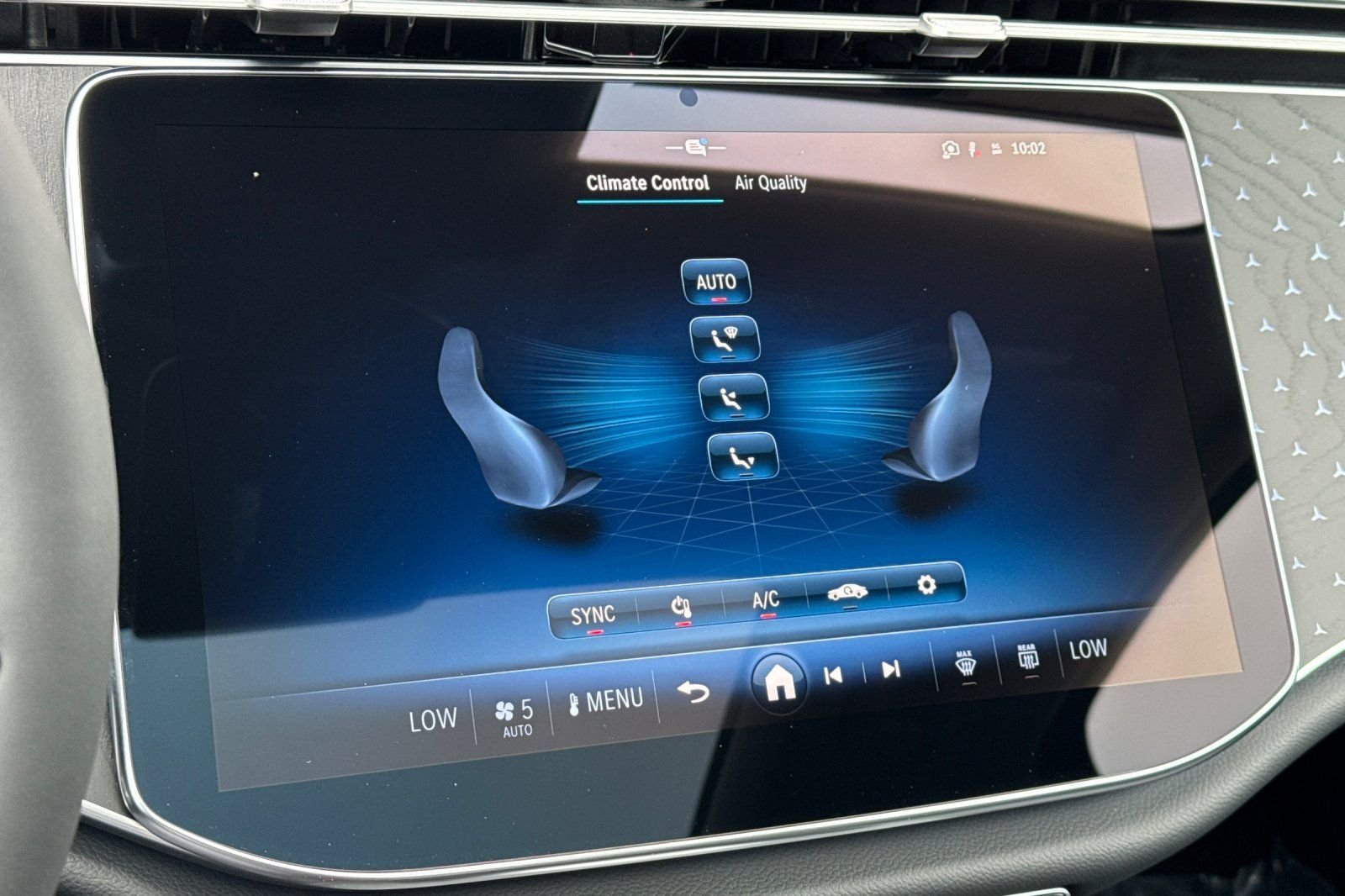 New 2026 MANUFAKTUR Alpine Grey Mercedes-Benz E 350 image 21