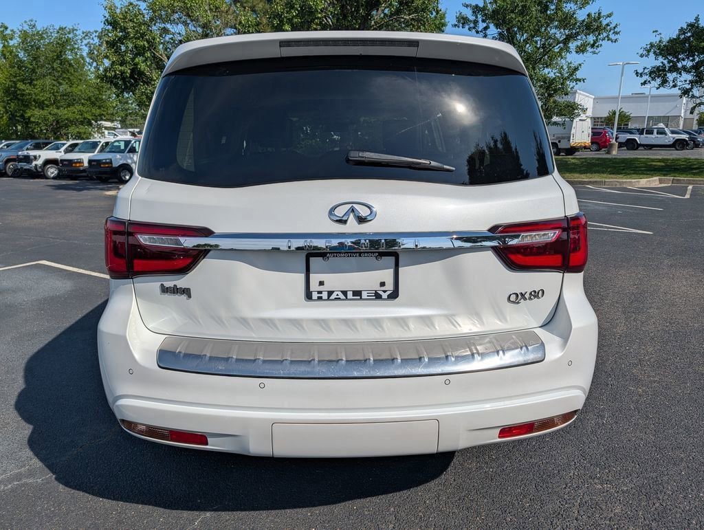 Used 2019 Moonstone White INFINITI LUXE image 7