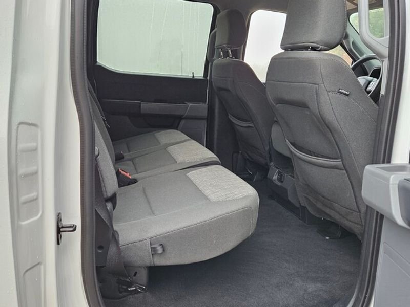 Used 2023 Oxford White Ford XLT image 10