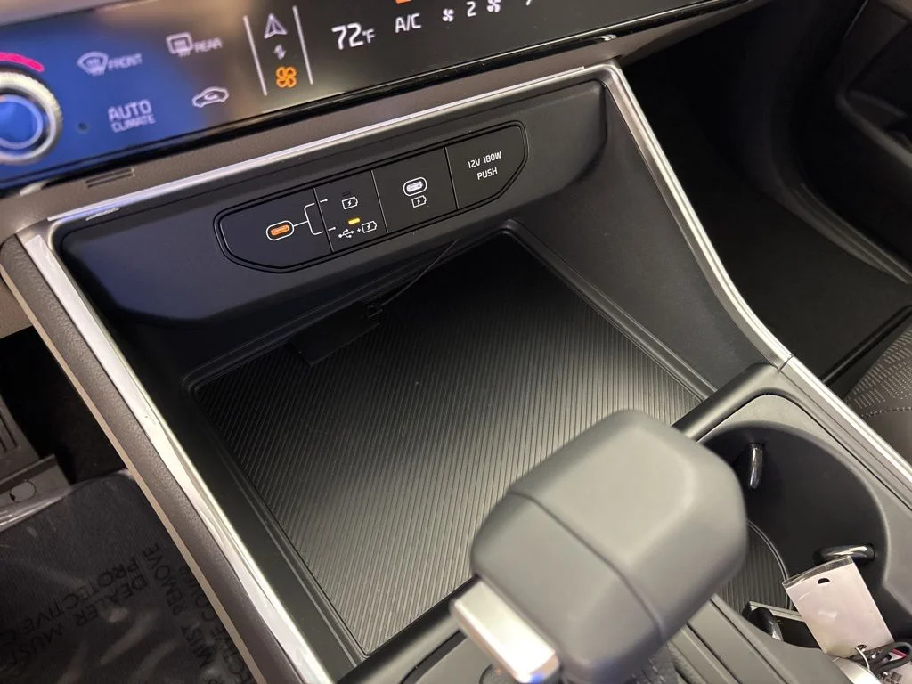 New 2026 White Kia LXS image 36