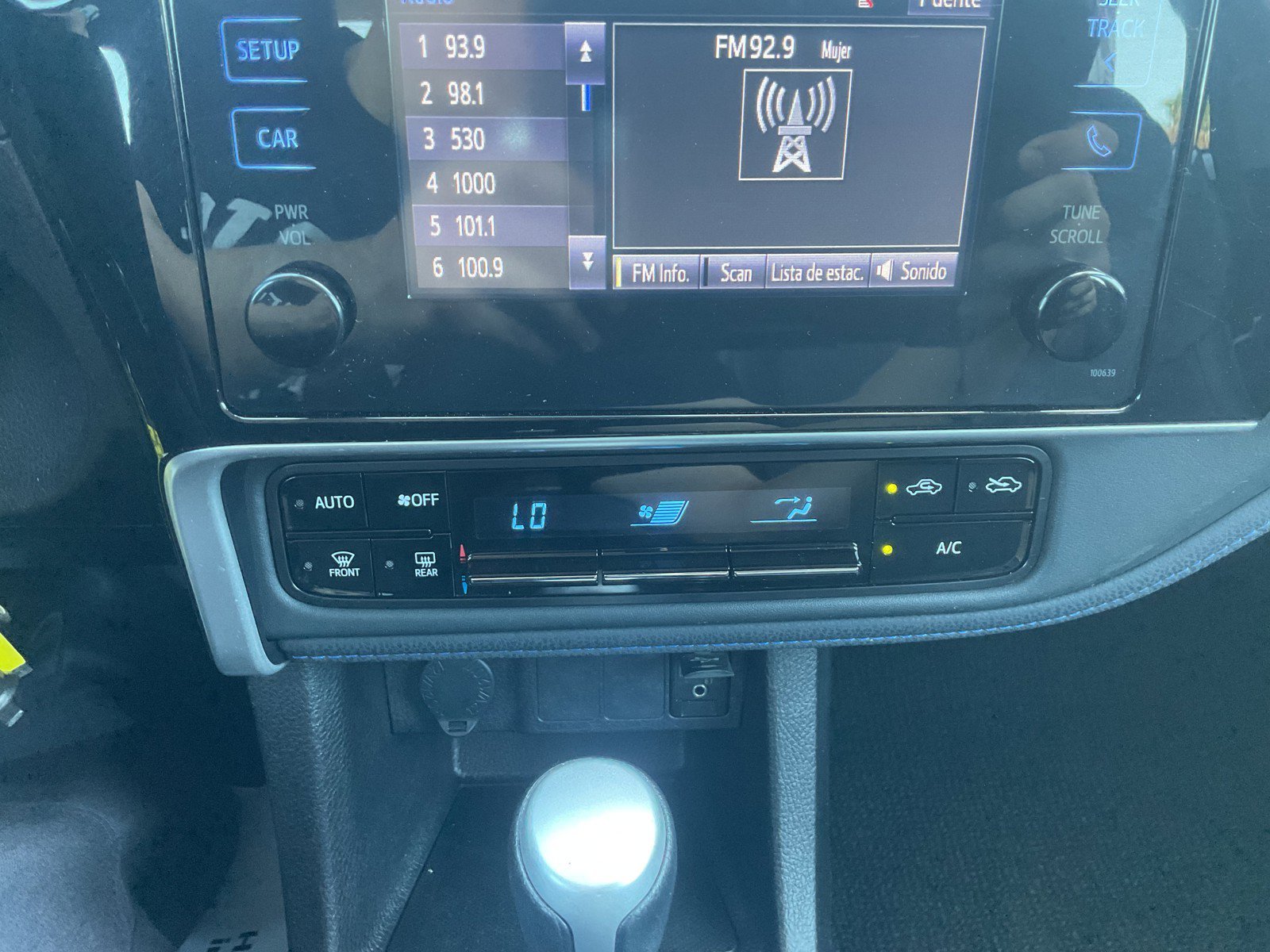 Certified Used 2017 Slate Metallic Toyota SE image 28